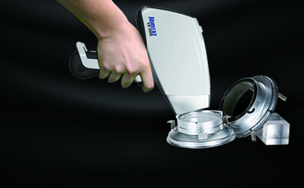 創(chuàng)想儀器手持式光譜儀 /cxyq/20210204101526-FlZhTbkpUc6B-cmQRpL8ATOPNvV8.jpg