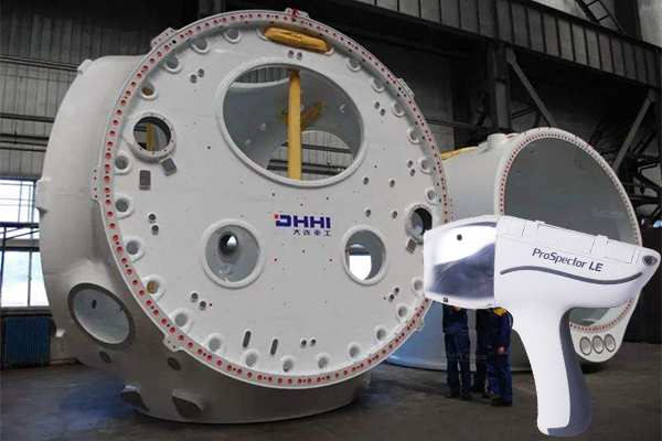 伊瓦特手持式光譜儀的特種裝備檢測(cè) /cxyq/20240809094153-FsLtmJaXbUbE5-t2w1CtsP_idefz.jpg